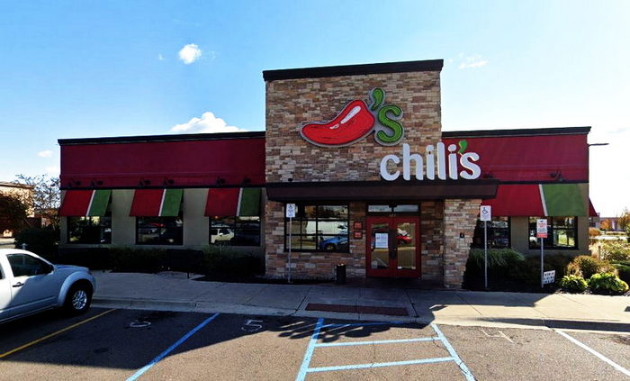 Chilis (Chilis Grill & Bar) - Allen Park - 3230 Fairlane Drive (newer photo)